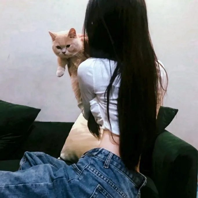 伴娘先拜堂
